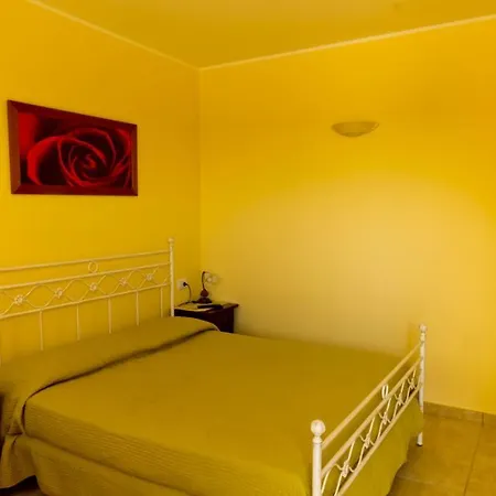 Il Maniero Nocleg ze śniadaniem Mazzangrugno